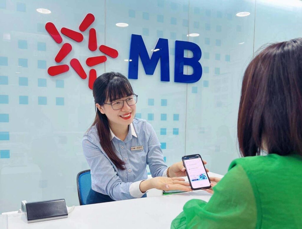 Cách đổi mật khẩu MB Bank tại quầy Chi nhánh/ Phòng giao dịch